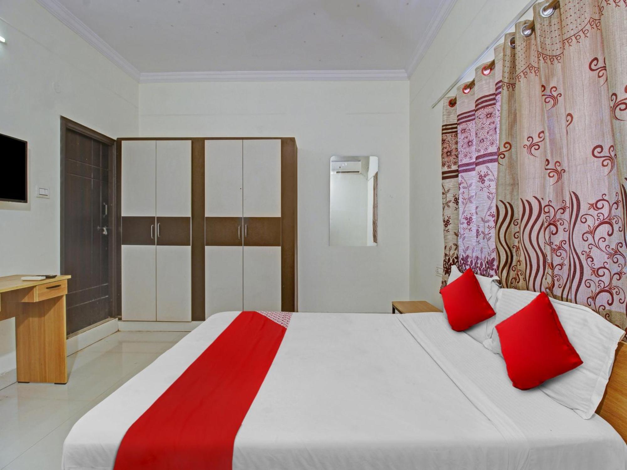 Hotel O Svr Silver Key Lingampalli Exterior foto